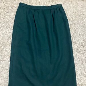 Pendleton skirt size 10 100% virgin wool